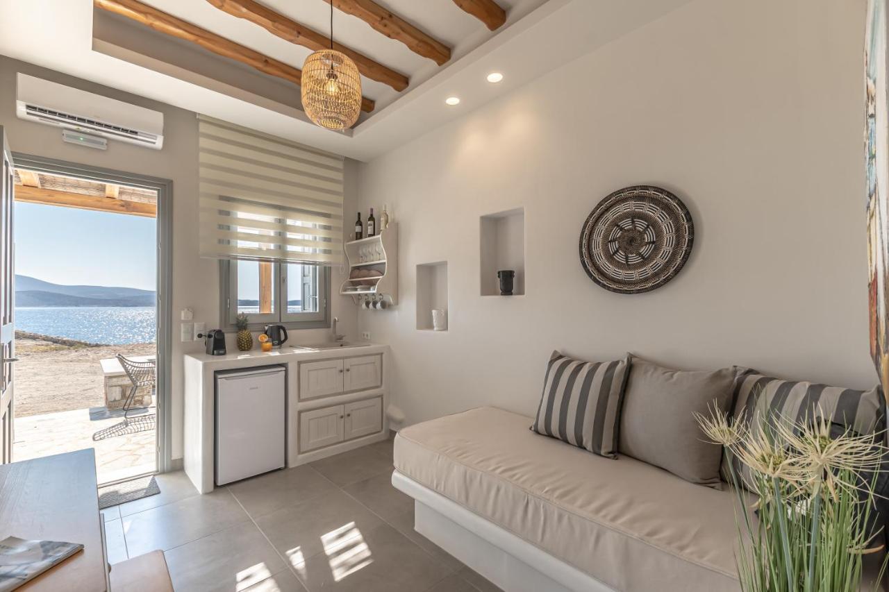 Porto Dema Luxury Suites Szhinúsza Kültér fotó
