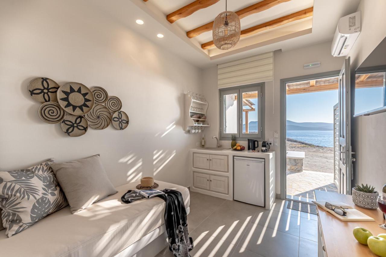 Porto Dema Luxury Suites Szhinúsza Kültér fotó